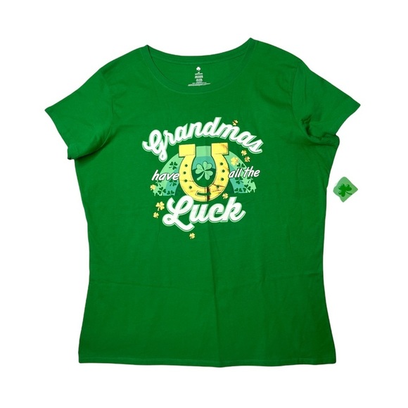 St Patricks Day Women's‎ Grandmas Have All The Luck Green T-Shirt Plus Size 2X - Picture 2 of 7
